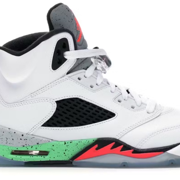 AIR JORDAN 5 V RETRO GS NEW SIZE 5.5Y WHITE INFRARED POISON GREEN - Picture 1 of 4